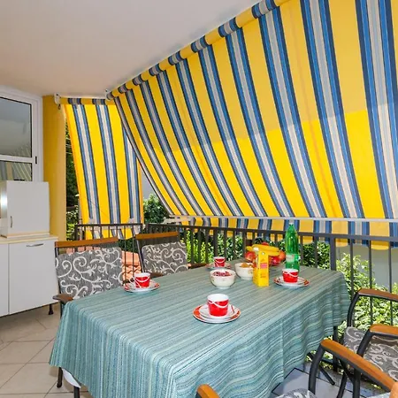 Culo Crni Mol * Crikvenica